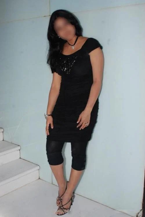 Call Girls Vasant Vihar Delhi